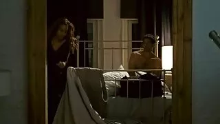 Ela recebe uma carga coroas brasileiras anal de esperma no rosto durante o casting.