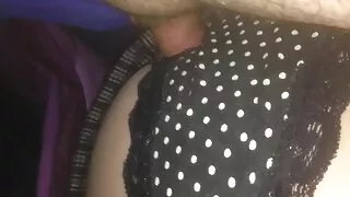 Sádico organiza elle fedido videos de coroas transando sexo BDSM.