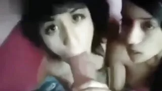 Skinn Asiatica asiática é fodida por um grande videos de sexo com coroas brasileiras galo.