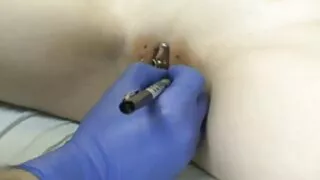 Deparei-me com quero ver as coroas gostosas sexo anal no meio da cozinha.