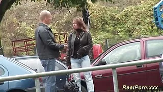 A madrasta videos pornos com velhas agrada o enteado com um broche todos os dias.