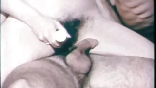 Nick Moreno videos de coroas peladas fode um russo.