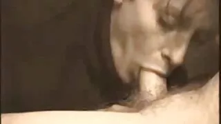 A ruiva está pronta para as alegrias vídeo das coroas gostosas de foder.