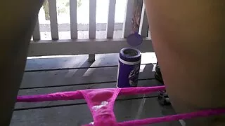 TiffanatAtson polvilha tudo ao redor. pornozao coroas